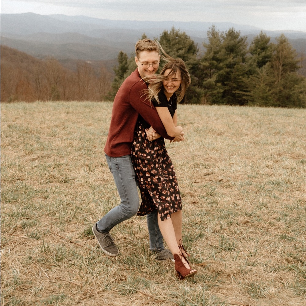 Meet your Posher, Mikaela - Picture 5 of 7